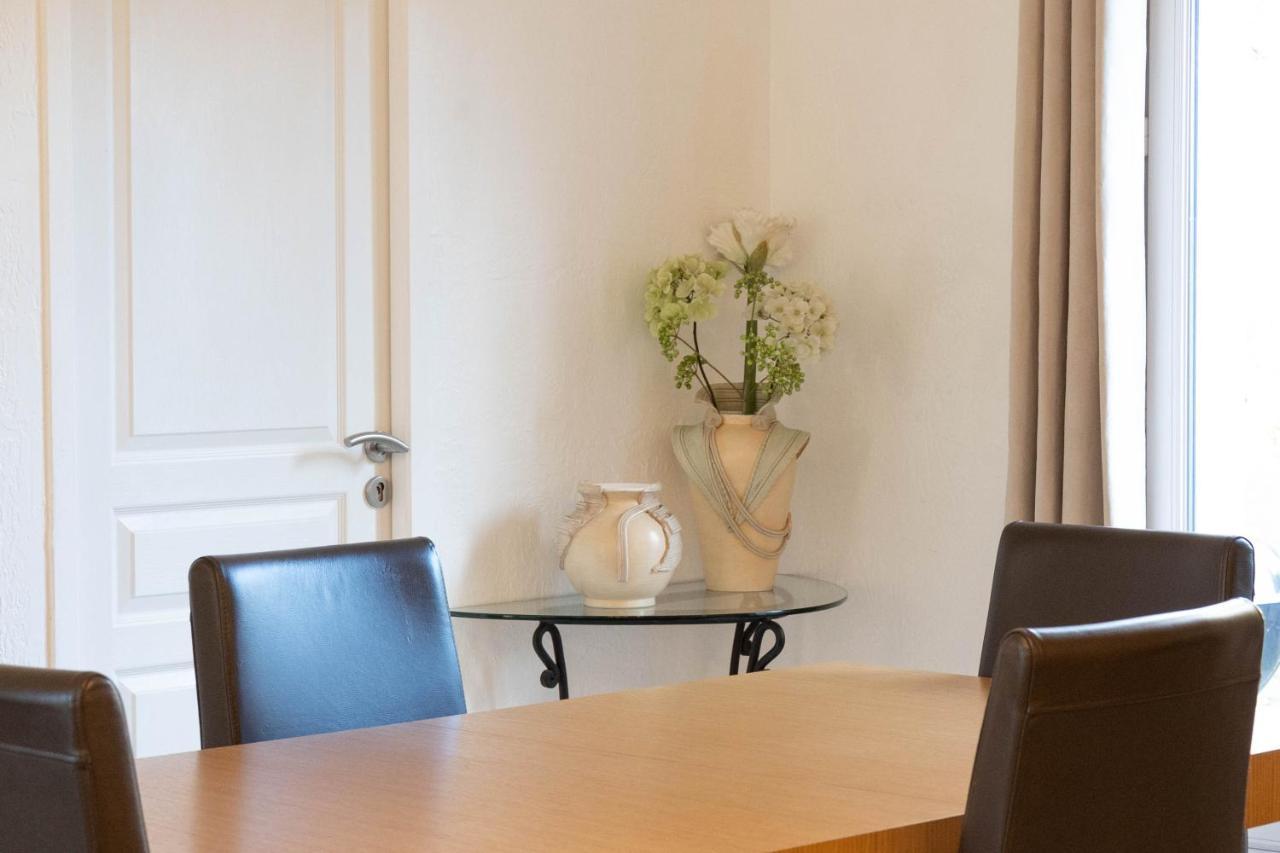 Villa Climatisee, Piscine Privee Chauffee, Fitness Proche Cannes, Frejus, St Raphael, Grasse モントルー エクステリア 写真